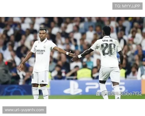 拜仁球迷大巴受限巴黎警方规定 赛后返程或至次日凌晨五点