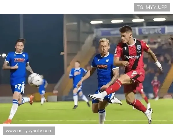 朗斯4-1客胜摩纳哥,积分榜紧追巴黎马赛 朗斯4-1客胜摩纳哥,积分榜紧追巴黎马赛