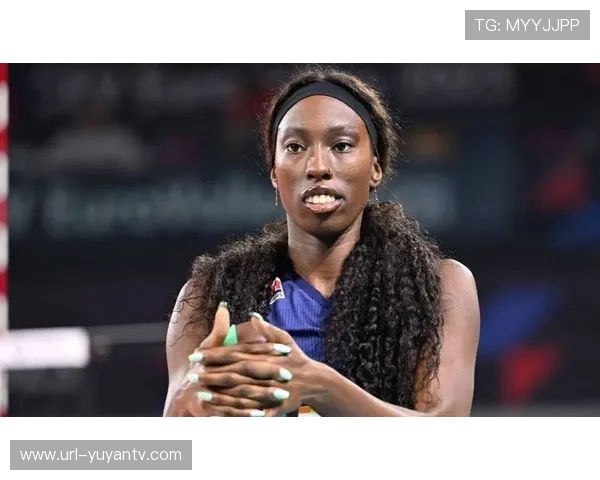 意甲米兰女排埃格努斩获18分，扣球成功率近六成