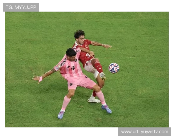 迈阿密国际苏亚雷斯世界波破门，老将连线再现巴萨经典配合